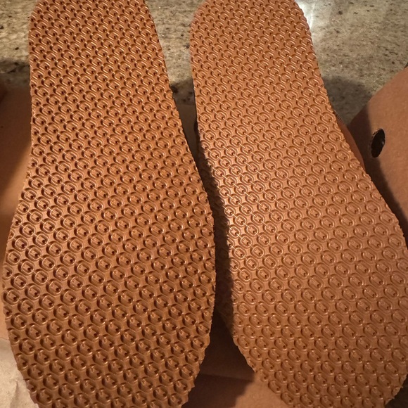 L.L. Bean Women’s Wicked Good Slipper Ankle Boots, Brown, Size 10 - Picture 4 of 5